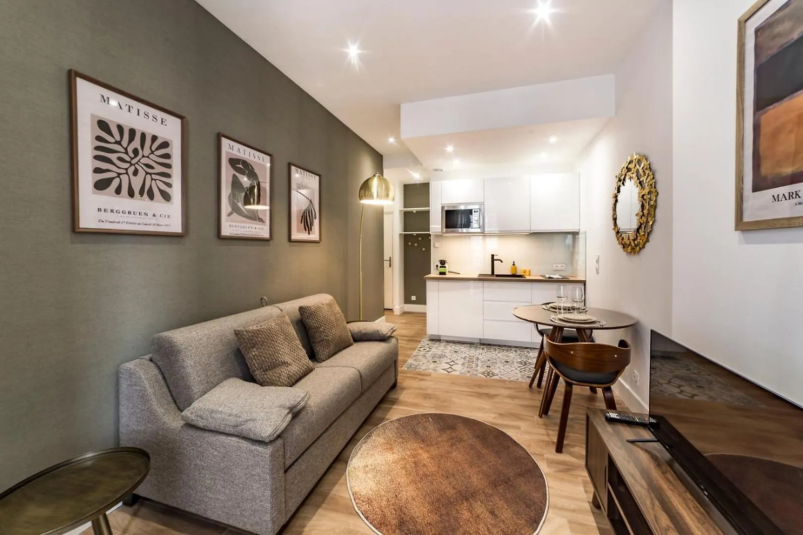 L'Absinthe Ail Apartment Villeurbanne